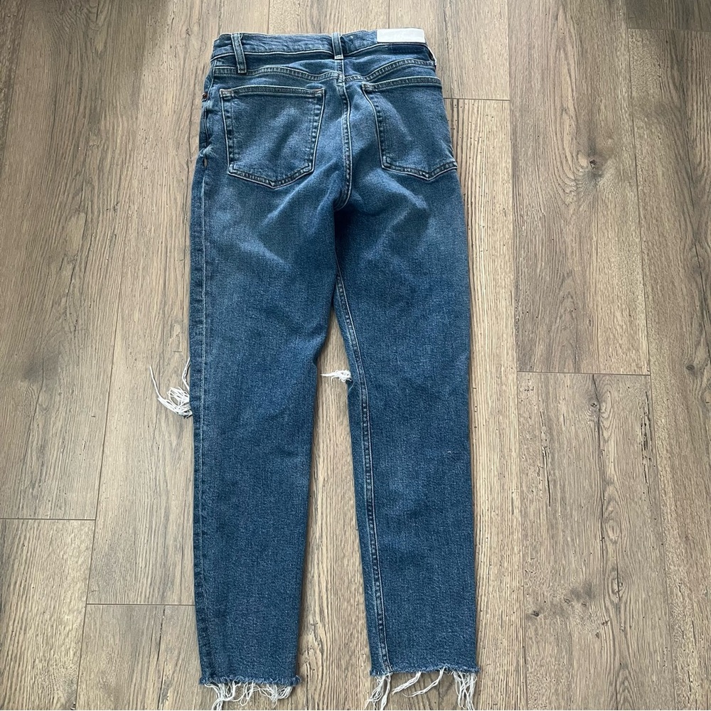 RE/DONE 90s High Rise Ankle Crop Distressed Medium Wash Button Fly Sz 27 - Picture 6 of 6